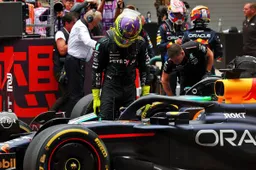La Red Bull su X: "La RB20 sta già conquistando ammiratori".
