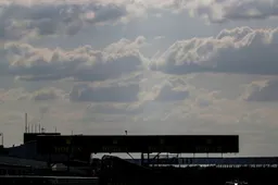 Weerbericht zaterdag Silverstone: Grote kans op een natte kwalificatie