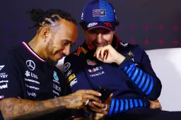 Na Verstappen nu Perez aan het woord in Monza, vergezeld door Hamilton