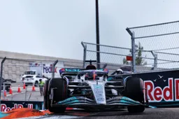 REPORT: George Russell on top at the end of FP2
