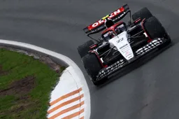 Tsunoda krijgt gridstraf wegens hinderen Hamilton in kwalificatie Zandvoort