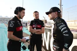 Alfa Romeo: "Os tomamos el pelo todo el tiempo"