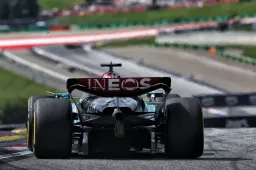 Komplette Ergebnisse Österreich GP | Russell gewinnt nach Crash zwischen Norris und Verstappen