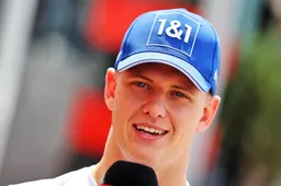 'Schumacher top of Aston Martin's list to succeed Vettel'