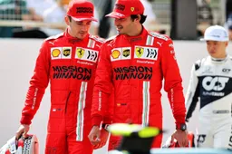 Leclerc merkt verschil sinds vertrek Vettel: 'Meer tijd samen met mijn teamgenoot'