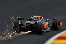 Kritiek op Ricciardo: 'Hij komt niet in de buurt van prestaties van Norris'