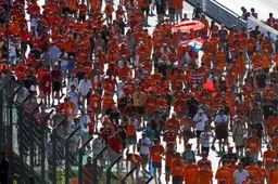 Weer een zee van Oranjefans voor Verstappen: '140.000 toeschouwers in Oostenrijk'