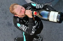Mercedes: "Reminder that these drivers also have emotions and dreams"