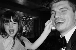 Max Verstappen, Kelly Piquet en Penelope schitteren tijdens Kerstmis