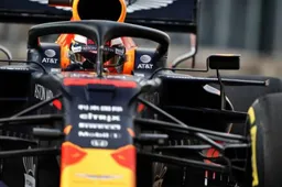 Verstappen legt zich neer bij sponsortaken: “Je komt er niet onderuit in F1"