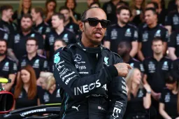 Hamilton parecía tener una cláusula en su contrato con Mercedes