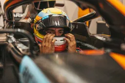 Palou realizou sonho em teste com McLaren: "Realmente especial"