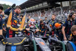Nederlandse media zien ongenaakbare Verstappen: 'Speelt met concurrentie'