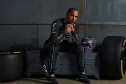 Hamilton confident of title chances: 'Mercedes doesn't make mistakes'