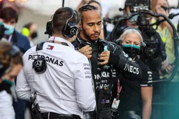 Wolff twijfelt over toekomst Hamilton: 'Ik hoop dat hij doorgaat met racen'