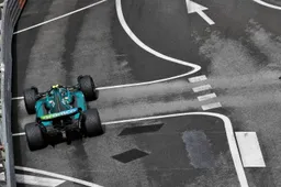 Vettel verdedigt zijn team: 'Was op een gegeven moment niet meer eerlijk'