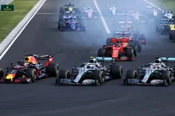 Verstappen tegen Mercedes: Een strijd die niet alleen op de baan gevoerd wordt