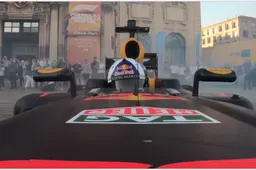Schreeuwende motor en jankende banden - RBR-demo Frankrijk in beeld!