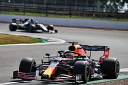 Complete uitslag van de tweede Grand Prix op Silverstone: Verstappen wint weer!