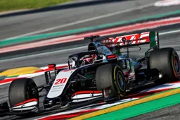 Crash van Kevin Magnussen zorgt voor derde rode vlag van de vrijdag!