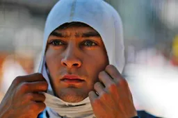 Russell sprak met de stewards: "Dat is waar we over discussieerden"