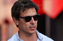 Wolff laughs off criticism from Horner: "I think he's bored at the front"