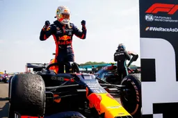 Rosberg critical of Verstappen: ''I thought he'd break his tyres''