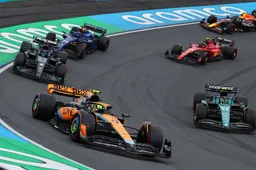 Norris: 'Maak me meer zorgen over auto's achter me dan over Red Bull'