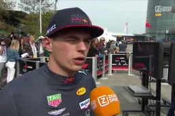 Max Verstappen bij Jack Plooij na de kwalificatie in China