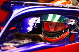 Hartley "very happy" with 1st F1-point as pressure builds on him