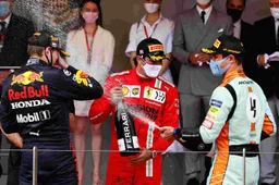 Verstappen en Norris hebben lol om Sainz: "Jongens, dit was een serieuze vraag"
