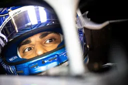 Nissany extends his contract with Williams