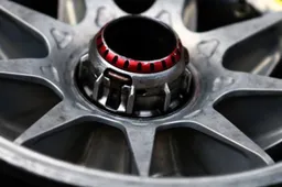 F1 to have standardised wheels from 2021 onwards