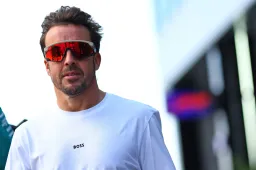 Waarom Alonso Aston Martin heeft verkozen boven Red Bull en Mercedes