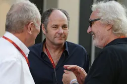 "Two drivers would win in Hamilton's car"