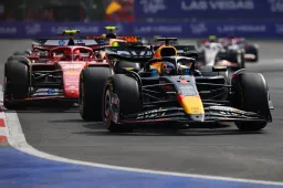 Verstappen erhält eine saftige Strafe nach dem Kampf mit Norris in Mexiko