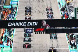 Danner homenageia Mateschitz: "Influenciou o automobilismo"