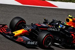 Pérez: "We moeten Mercedes onder druk zetten"