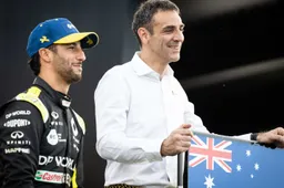 Ricciardo remembers: "Sent Abiteboul a long e-mail with points for improvement"