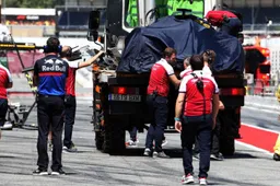 Callum Ilott over crash bij Barcelona test: "Zo hard ben ik er nog nooit afgegaan"