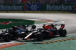 Ricciardo: Ik heb me gisteren teruggetrokken bij de start met Verstappen'