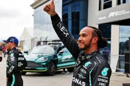 Hamilton aims for "maximum attack" in Turkish Grand Prix