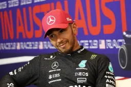 Susie Wolff disappointed: "Little bit sad that it's always Lewis"