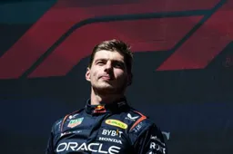 Which football club does Max Verstappen support?