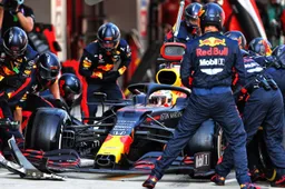 Video: See the incredibly fast pit stop of Verstappen by Red Bull Racing!