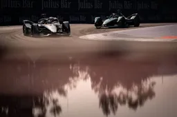 De Vries en Frijns schuiven een plaatsje op voor ePrix Mexico