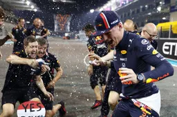 Verstappen: "Fase van loyaliteit bij Red Bull voorbij, maar voel me hier fijn"