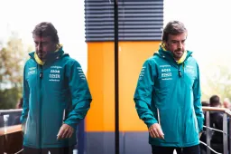 Verstappen o Larson es mejor piloto? Alonso responde