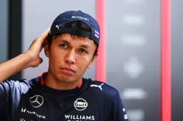 Albon stoppt auf der Strecke und löst die erste rote Flagge im FP2 von Las Vegas aus