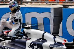 Ricciardo has surgery and shares update from hospital bed